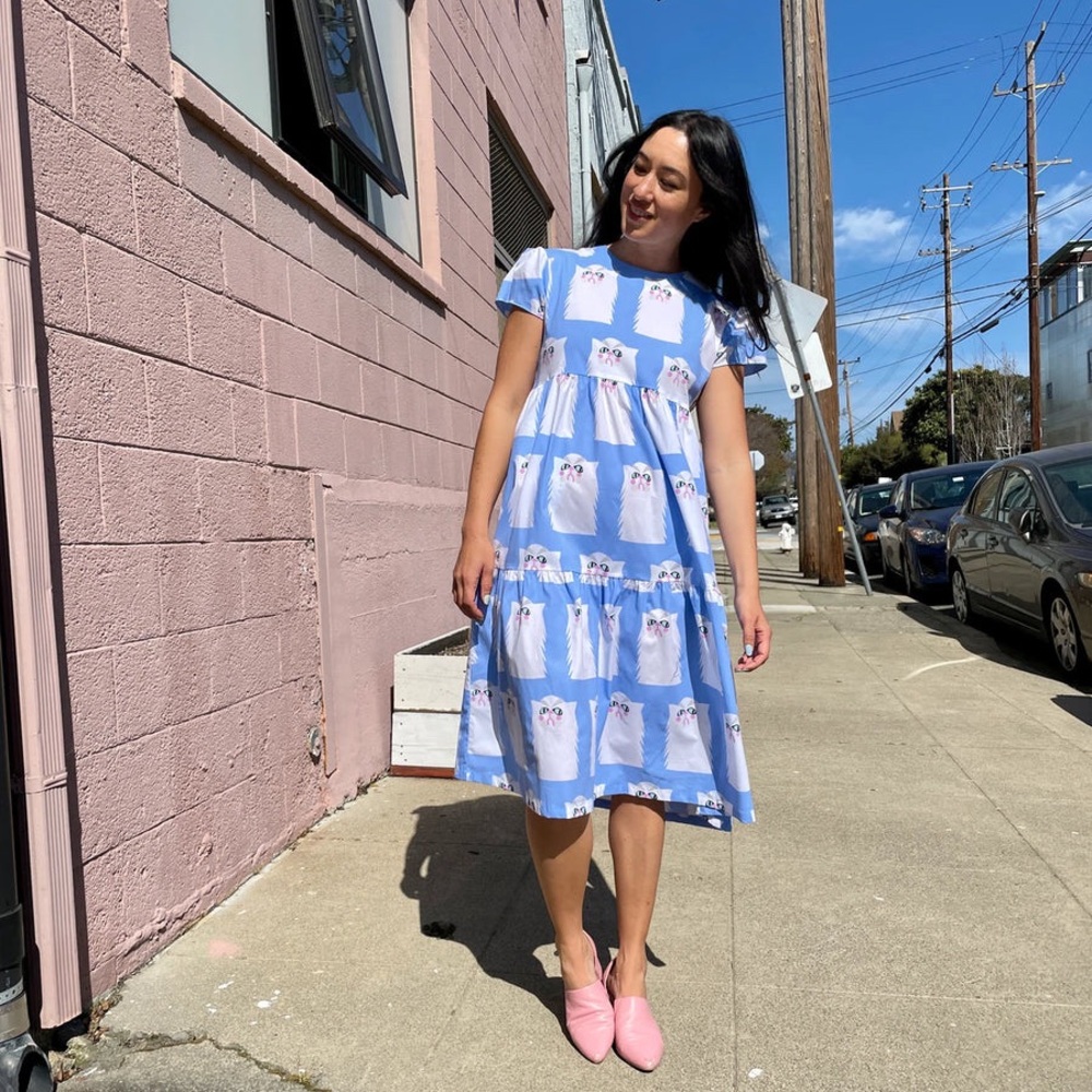 Nooworks Grumpy Cat Frida Size Small — Like New